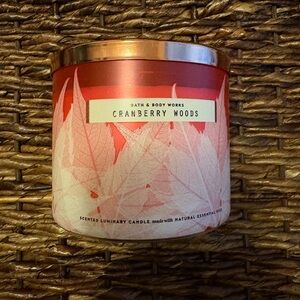 Bath & Body Works Cranberry Woods 3 Wick